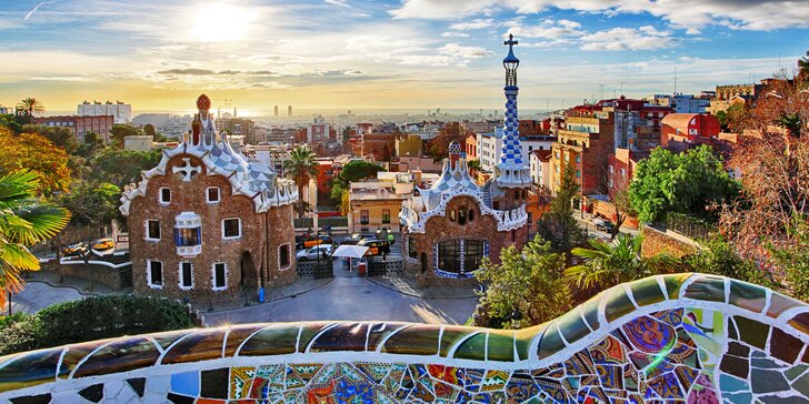 Barcelona letecky: 3 noci s ubytováním v 3* hotelu, průvodce i snídaně