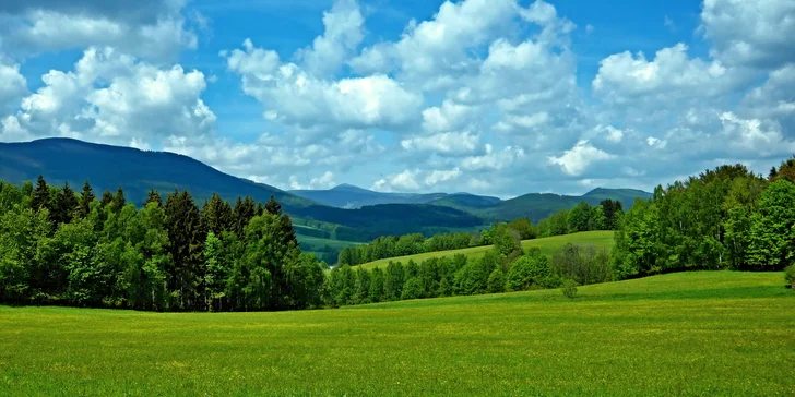 Krkonošská pohoda od léta do podzimu: až 8 dní s polopenzí a jízdenkou na lanovku