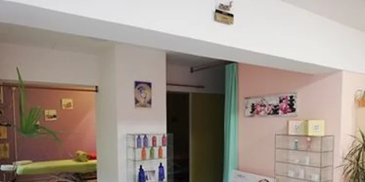 Relax a uvolnění: 60min. masáž zad bambusovými holemi, od hlavy po špičky prstů