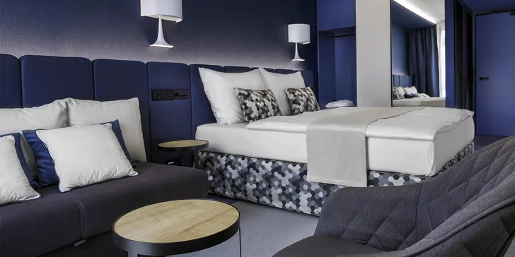 Podzim i zima v centru Prahy: pobyt se snídaní v designovém hotelu