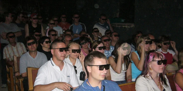 Vstup do strašidelného zámku Draxmoor s fantastickou expozicí a 3D kinem