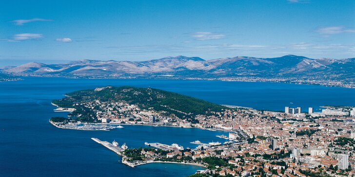 Na prázdniny do Chorvatska: ubytování v centru Splitu, snídaně, láhev vína a elektrokola