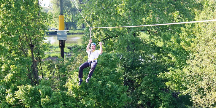 Adrenalinová jízda 60m lanovkou přes Baťův kanál: jednou i třikrát tam a zpět, pro děti i dospělé