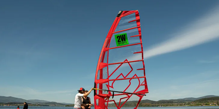 Windsurfingový kurz pro pokročilé s mistrem Česka a Rakouska Petrem Čechem