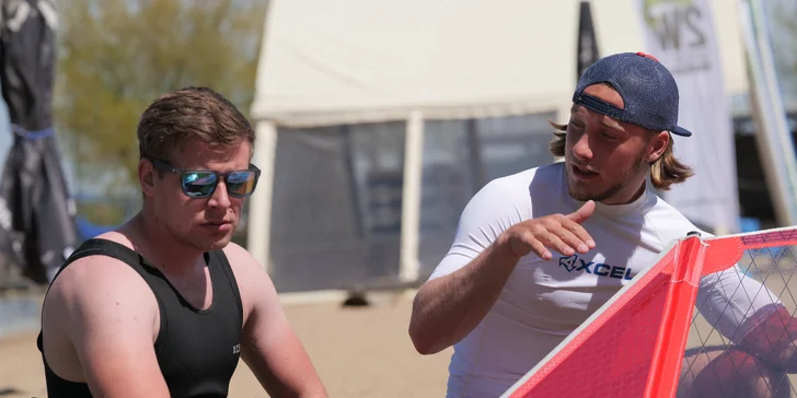 Windsurfingový kurz pro pokročilé s mistrem Česka a Rakouska Petrem Čechem