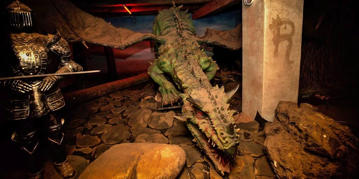 Vstup do strašidelného zámku Draxmoor s fantastickou expozicí a 3D kinem