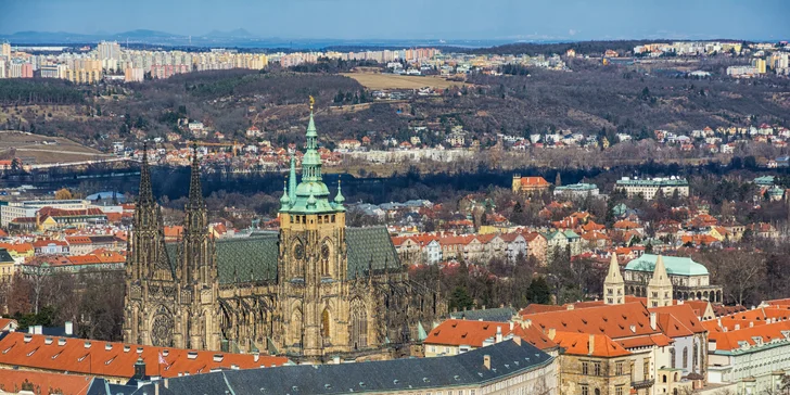 Jednodenní výlet do Prahy s průvodcem a vstupenkami: Pražský hrad, Zlatá ulička i židovská čtvrť