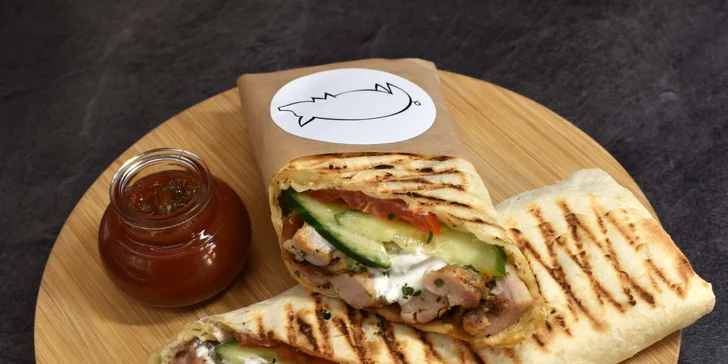 S sebou: masová či vegetariánská šavarma s gruzínskou limonádou