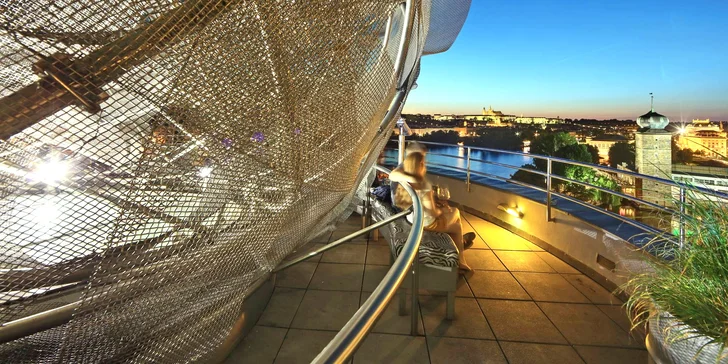 Tančící dům: otevřené vouchery na ubytování i do restaurace v hodnotě až 3000 Kč