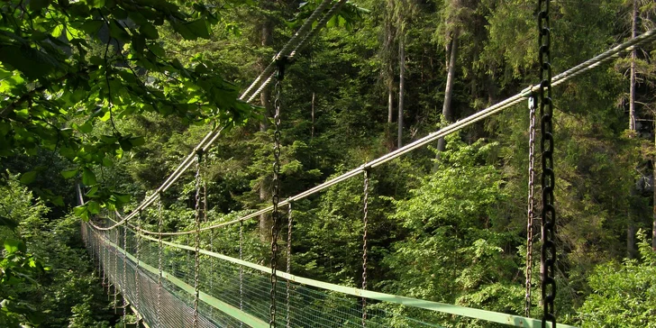 Výlet na Slovensko: Národní park Slovenský ráj, Dobšinská ledová jeskyně a 3chodové menu v kolibě