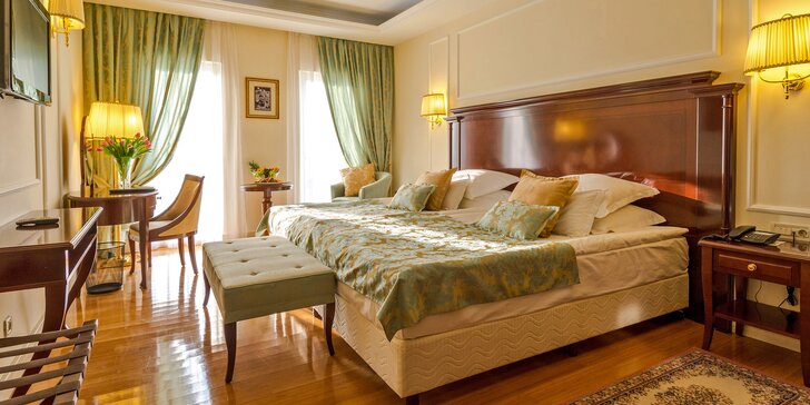 Luxusní hotel ve slunné Dalmácii: polopenze, neomezený wellness i půjčení elektrokol