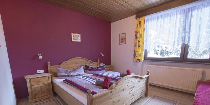 Dovolená v přírodě Tyrolských Alp: pokoj s výhledem, snídaně či polopenze i privátní wellness