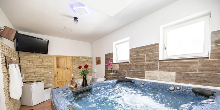 Relaxačnní pobyt v moderním apartmánu s vířivkou pro páry i rodiny