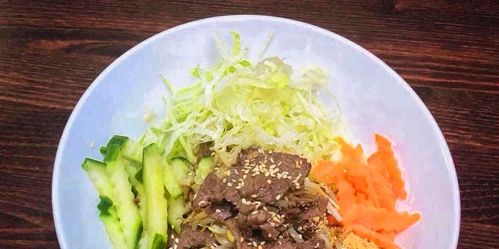 Bún bò nam bộ, kuřecí pad Thai, phở bo nebo kuřecí curry pro 1 i 2 osoby