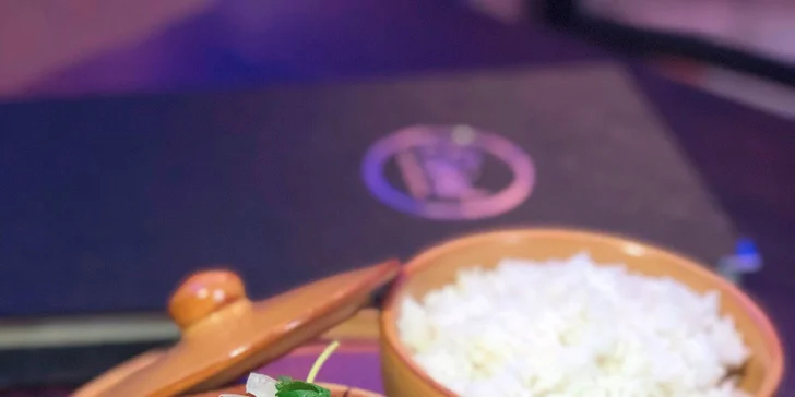 Bún bò nam bộ, kuřecí pad Thai, phở bo nebo kuřecí curry pro 1 i 2 osoby