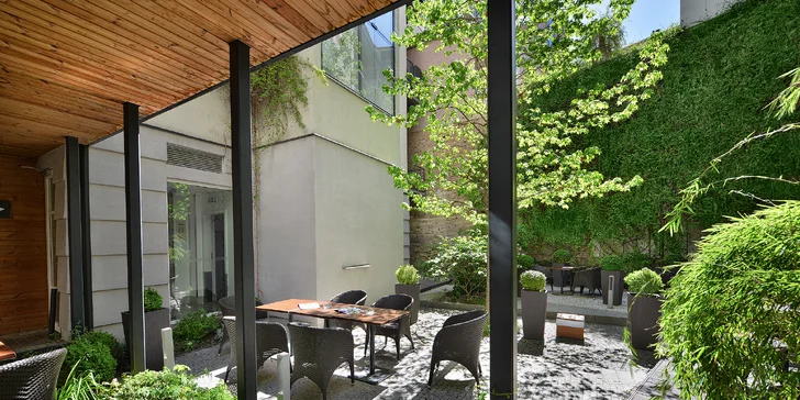 Elegantní hotel na Žižkově, bohaté snídaně a top místa Prahy na dosah