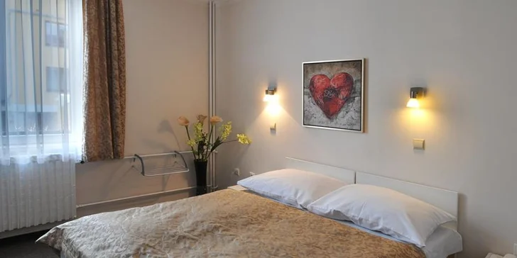 Léto v hotelu na Břevnově: pobyt se snídaní pro 2 osoby