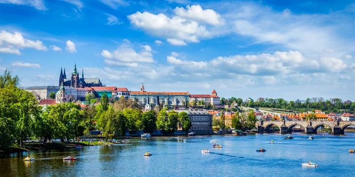 Do Prahy za kulturou: snídaně, sleva na jídlo, vstupy do Musea Kampa, Muzea skla i Werichovy vily