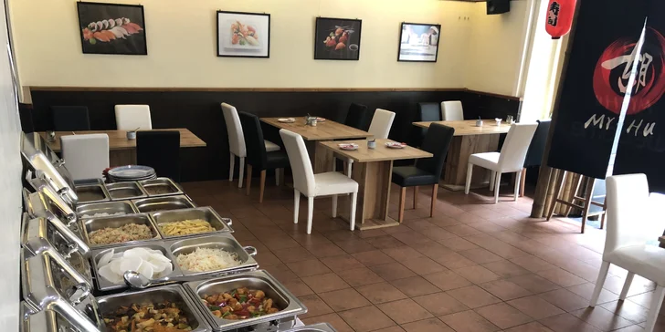 Snězte, co můžete: oběd u Václaváku plný asijských specialit vč. sushi