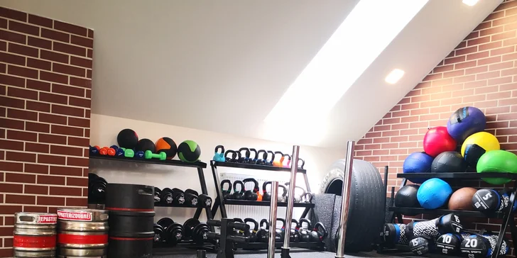 Přijďte si vytvarovat tělo: 1-5 vstupů na lekce TRX a tabaty
