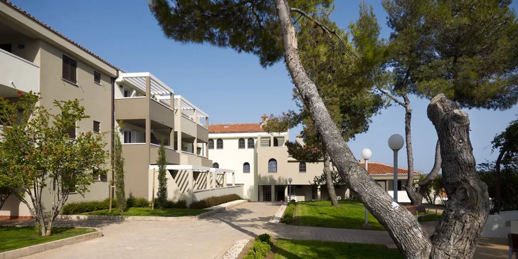 4* resort v blízkosti Puly na Istrii: 100 m na pláž, bazény a skvělé zázemí pro děti