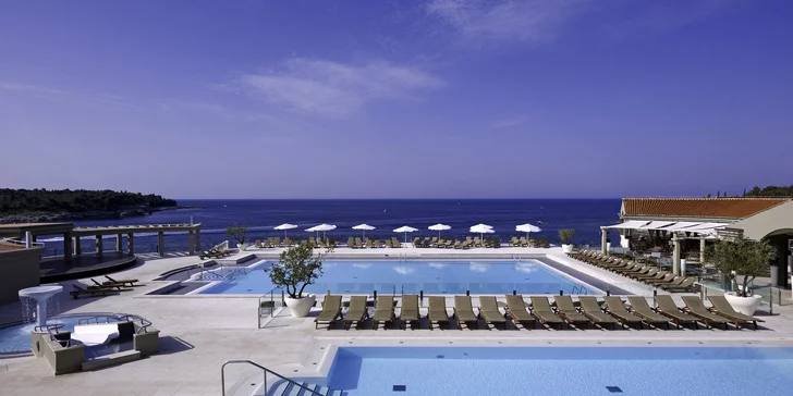 4* resort v blízkosti Puly na Istrii: 100 m na pláž, bazény a skvělé zázemí pro děti