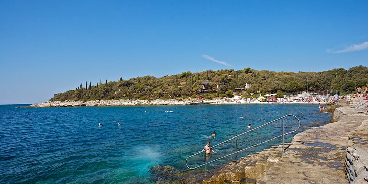 4* resort v blízkosti Puly na Istrii: 100 m na pláž, bazény a skvělé zázemí pro děti