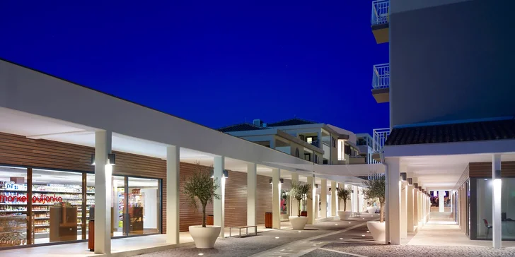 4* resort v blízkosti Puly na Istrii: 100 m na pláž, bazény a skvělé zázemí pro děti