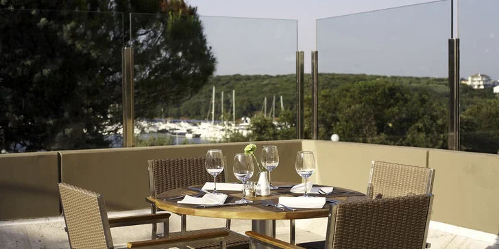 4* resort v blízkosti Puly na Istrii: 100 m na pláž, bazény a skvělé zázemí pro děti
