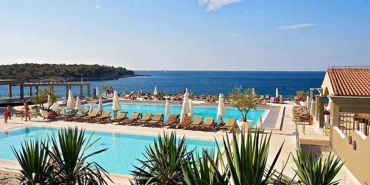 4* resort v blízkosti Puly na Istrii: 100 m na pláž, bazény a skvělé zázemí pro děti