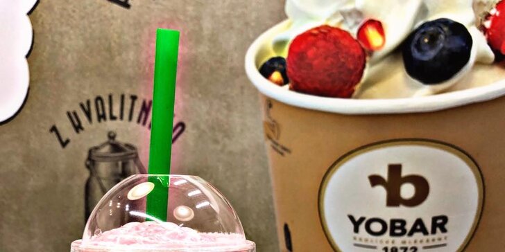 Osvěžení z Yobaru v Hradci: 350ml ovocný koktejl s mraženým jogurtem podle výběru ze 4 druhů