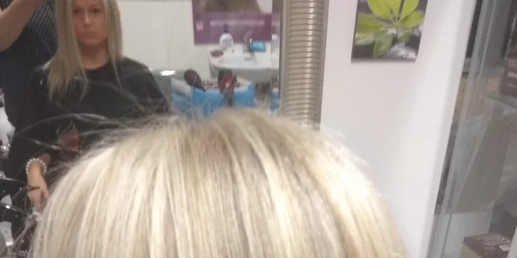 Kadeřnické balíčky pro všechny délky vlasů: střih, melír i brazilský keratin