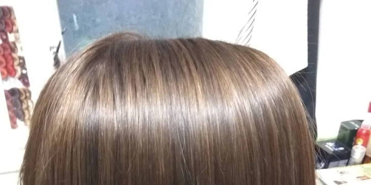 Kadeřnické balíčky pro všechny délky vlasů: střih, melír i brazilský keratin