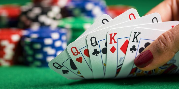 Vyhrávejte všechny sázky: online pokerová škola pro začátečníky