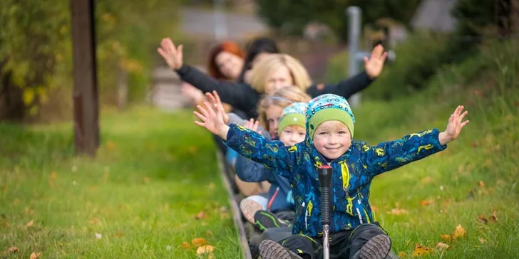 Letní sáňkařská dráha na německé straně Krušných hor: 3, 6 nebo 12 lístků