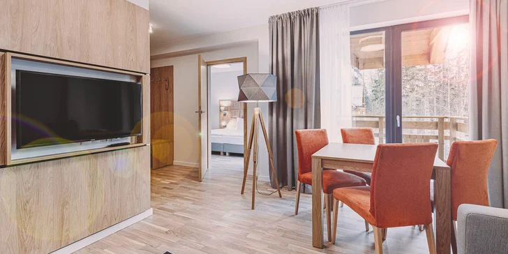 V páru nebo s rodinou do Krkonoš: krásný 5* resort s jídlem a neomezeným wellness