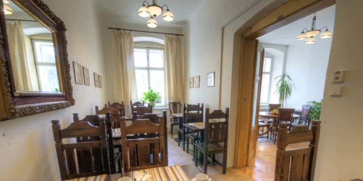 Přímo na Václavském náměstí: pobyt se snídaní v centru Prahy pro 2 osoby