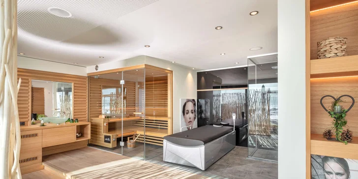 Dovolená v rakouském Zillertalu: neomezeně wellness, infrasauna na pokoji a snídaně či polopenze