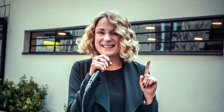 Vstupenka na stand-up comedy SHOW stání v Hradci Králové!