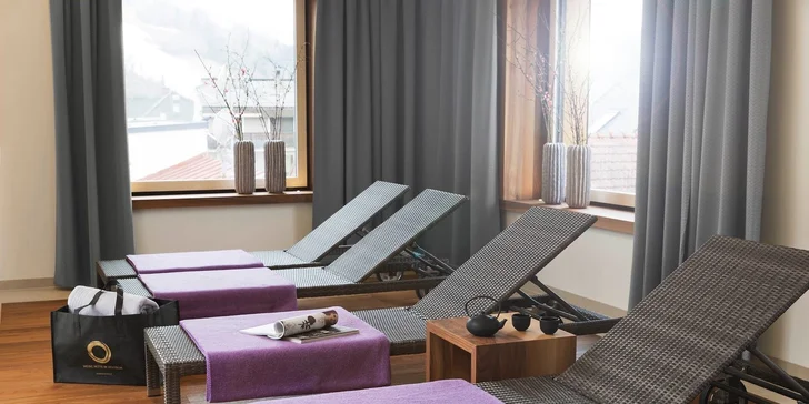 Dovolená v rakouském Schladmingu: hotel se snídaní či polopenzí, výhled na Dachstein