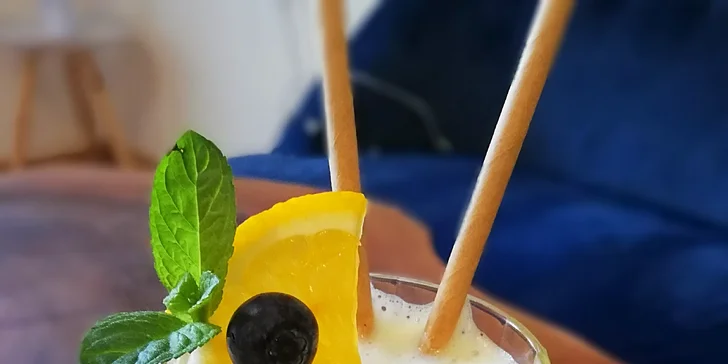 Sladká či slaná bublinková vafle s kávou nebo domácí limonádou