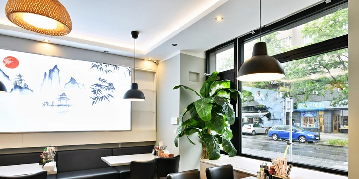 Otevřený voucher v hodnotě 250 nebo 500 Kč do asijské restaurace Enjoy Asian Cuisine v Karlíně