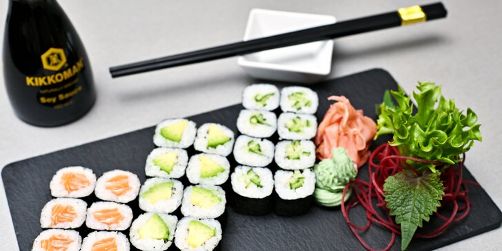 16 až 48 ks sushi: sety s wakame salátem, Tomkha polévkou i asian dumplings