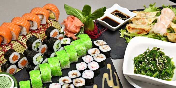 16 až 48 ks sushi: sety s wakame salátem, Tomkha polévkou i asian dumplings