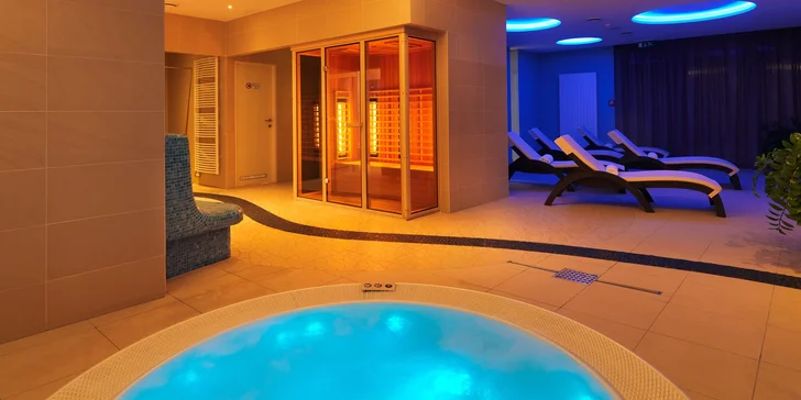 Letní nebo podzimní pobyt v oravské přírodě až pro 4 osoby: polopenze a wellness