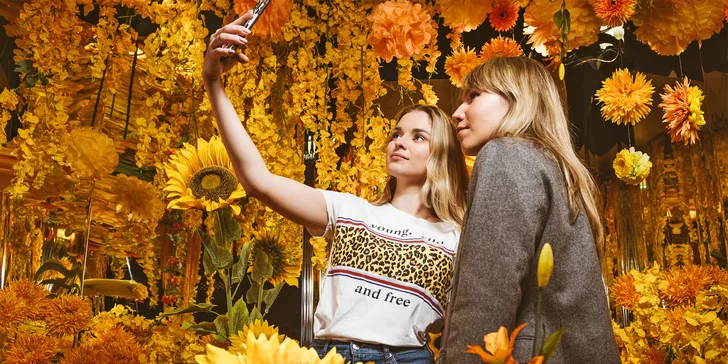 Selfie Market: udělejte si selfie v džungli nebo s oblíbeným hrdinou