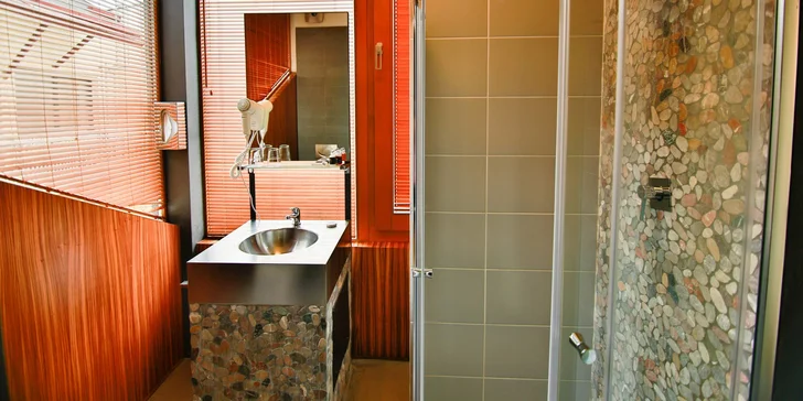Přímo na Václavském náměstí: pobyt se snídaní v centru Prahy pro 2 osoby