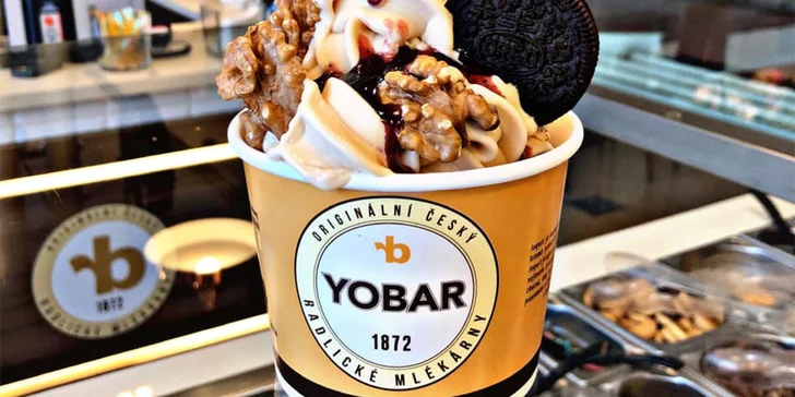Otevřené vouchery na 80–300 Kč do Yobaru v Hradci: frozen yogurty, káva, koktejly i dezerty