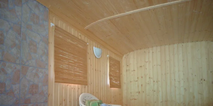Ulovte si vánočního kapra: 1- či 2denní povolenka, výlov i zapůjčení vybavení