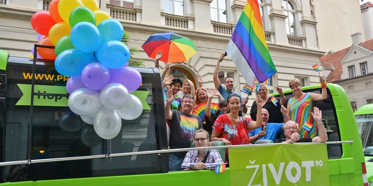 Podpořte vznik výstavy o životě LGBTI+ starších lidí, kterou organizuje ŽIVOT 90